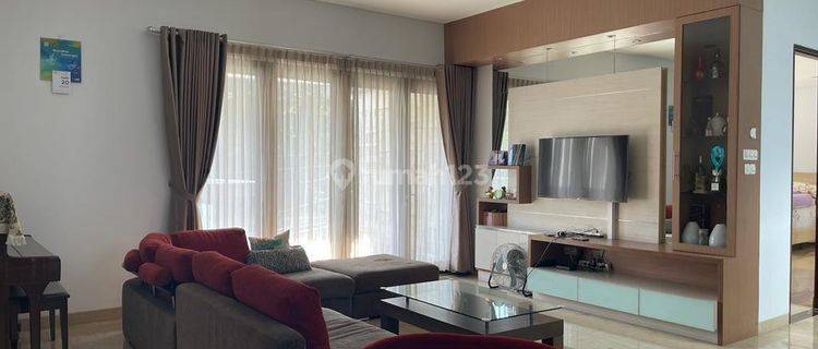 Rumah Mewah 2,5 Lantai Minimalis Modern Semi Furnished Siap Huni Di Setrasari Bandung 1