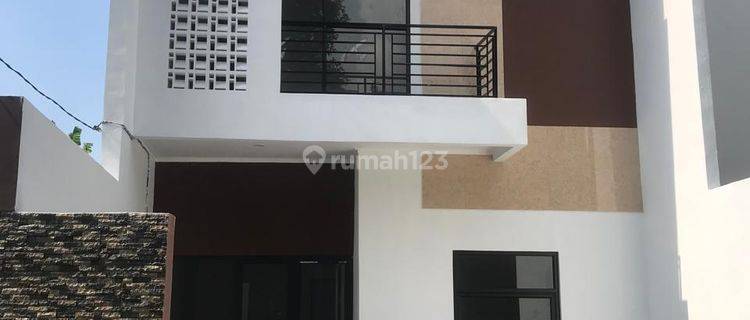 Rumah Baru 2 Lantai Minimalis Modern Siap Huni di Mustika Residence Bandung 1