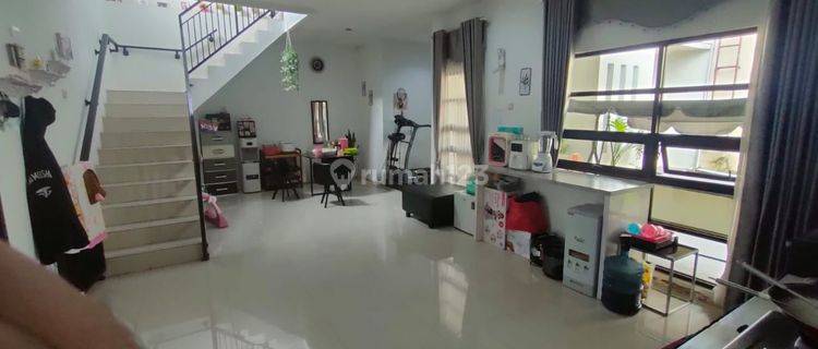 Rumah Lux Terawat Main Road Jalan Raya Cicalengka - Majalaya, Bandung, Luas Tanah 310m2, bisa untuk usaha 1