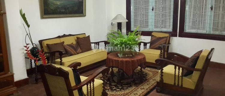 Rumah Di Trunojoyo, Sayap Dago, Bandung, Luas 892m² Cocok Untuk Usaha 1