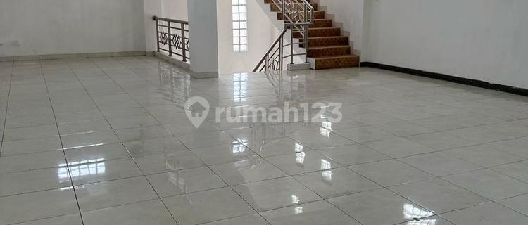 For Sale Strategic 4-Story Shop House on Main Road Limbangan, Garut 1