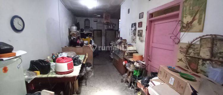 Rumah Tua Posisi Mainroad Cocok Untuk Kantor Dan Usaha Dekat Toserba Yogya Sumedang 1