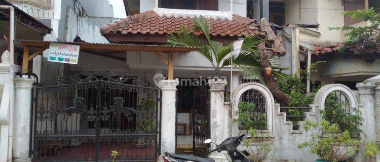 Dijual Cepat Rumah 2 Lantai Lokasi Nyaman Dan Asri di Eramas 2000 1