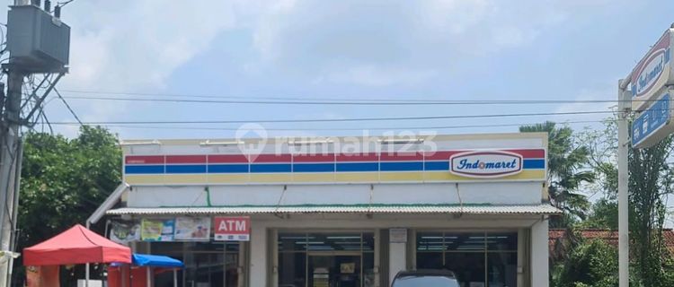 Cheap Auction Ruko with SHM Strategically Located on Main Road Jl Raya Compreng 1