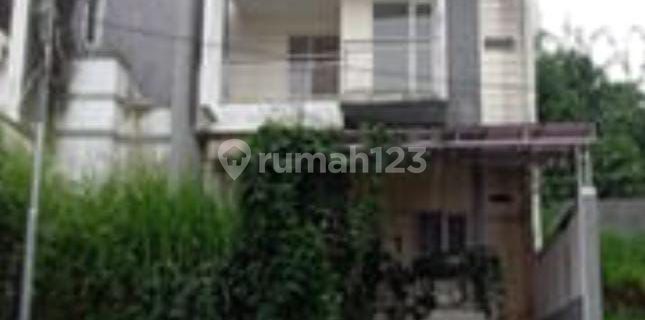 Rumah, 2 Lantai, SHM, Bebas Banjir Komplek Sunrise Hill Residence 1