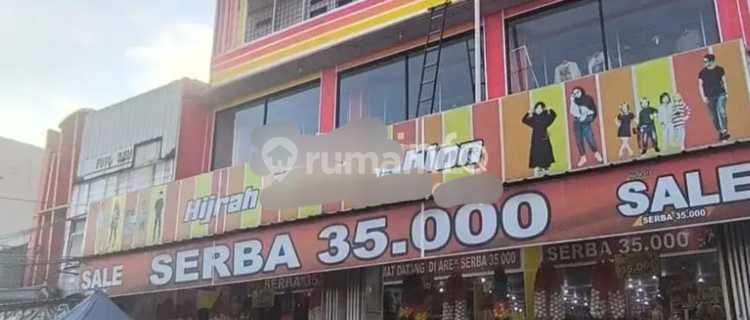 Cheap Strategic Main Road Shop House Auction on West Banjaran Street 1