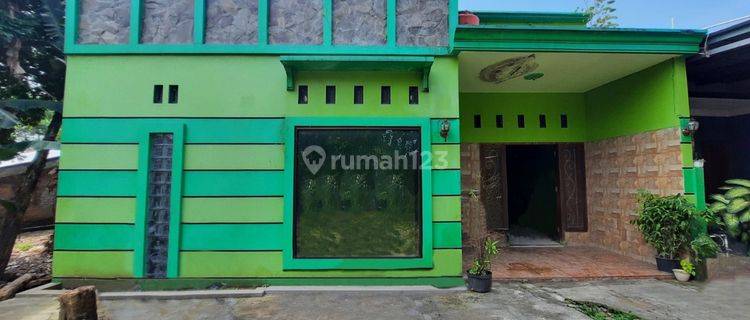 Rumah bagus dekat pasar Kartasura sukoharjo 1