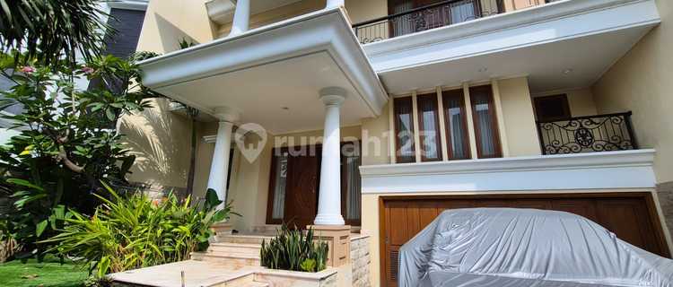 Quick Sale - Luxury House in Favorite Block of Graha Famili 1