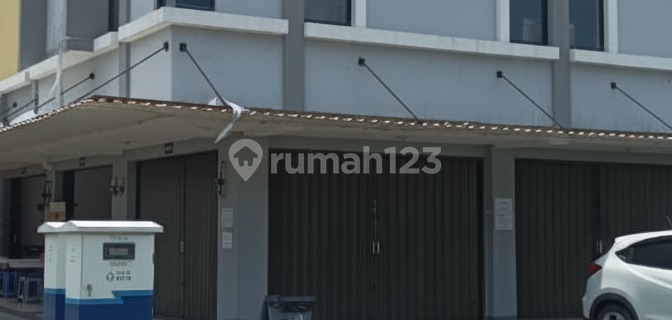 Corner 2-Story Shop House for Rent at Pasar 8 Suvarna Sutera, Restaurant Setup 1