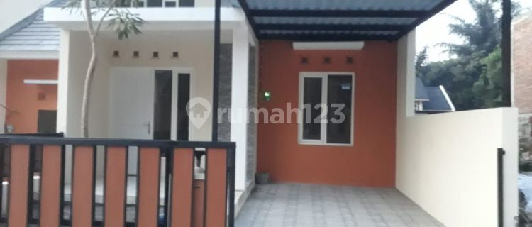 Minimalist New Home in Central Semarang Ready to Occupy Near Undip Campus Near Toll Gate Near Ungaran For Sale in Pudak Payung Banyumanik South Semarang 1