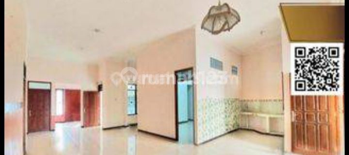 Rumah besar luas tengah kota Semarang siap pakai dekat bandara dekat pelabuhan dekat tol dekat sekolah DCS dekat kampus Binus disewakan di Puri Anjasmoro Semarang barat 1