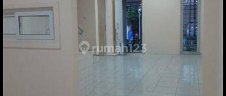 Rumah minimalis murah tengah kota Semarang siap huni dekat pintu tol gayamsari dekat kampus USM dijual di Mutiara Supriyadi Kalicari Pedurungan Semarang timur 1