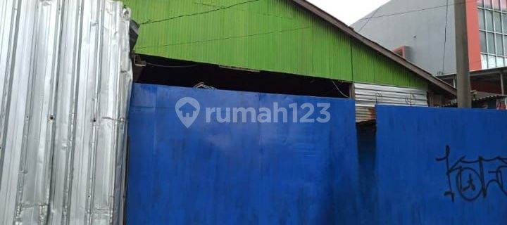 Strategic warehouse in downtown Semarang, ready to use, near the Gayamsari toll gate, for rent on Soekarno Hatta Arterial Road, East Semarang. 1