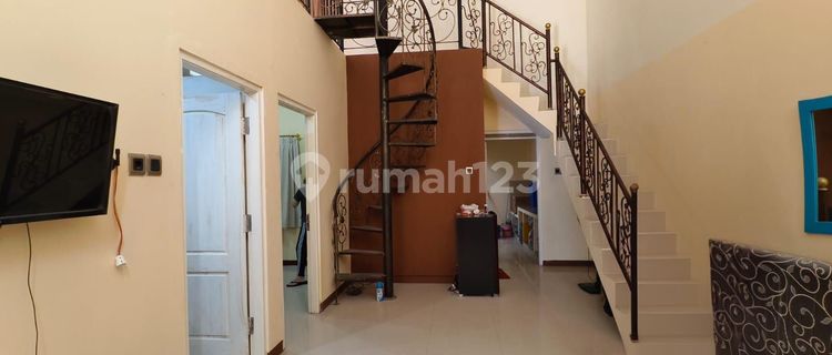 Affordable Furnished House in Downtown Semarang Near Unimus and Undip Campuses, Close to Toll Gate, City Center, Ciputra School for Rent at Graha Wahid Sambiroto Tembalang Central Semarang. 1