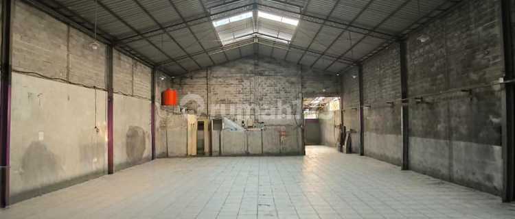 Warehouse Office in Central Semarang City, Strategic Container Access, Ready to Use, Near Kic Gatsu, Near Highway, Near Airport, For Sale at Jalan Untung Suropati, Manyaran, Ngaliyan, West Semarang. 1