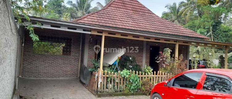 Hunian Bagus Konsep Villa Lebakwangi Walantaka 1