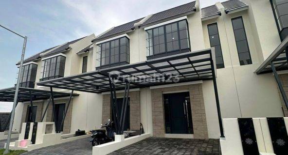 JUAL SEWA RUmah BARU 2 Lantai Minimalis Opra City Gresik 1