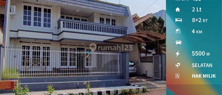 Rumah Mewah Klasik 2 Lantai Akses Mudah di Langsep Malang 1