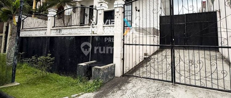 Ready-to-Occupy House with Easy Access in Puncak Dieng Malang 1