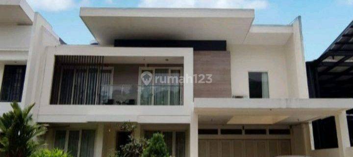 Dijual rumah siap huni di Graha Candi Golf 1