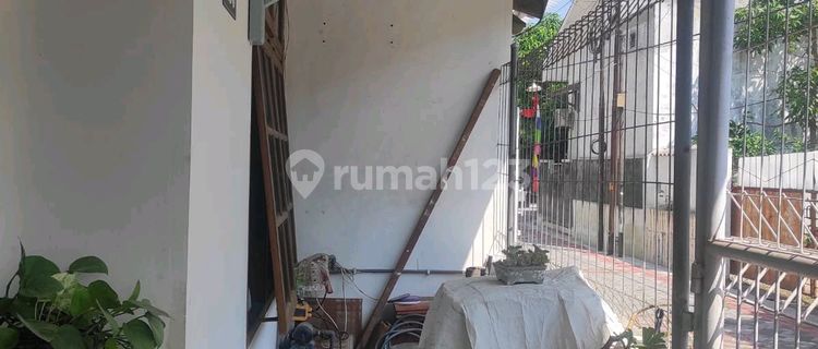 Dijual Rumah 2 Lantai di Tanah Mas. Semarang 1
