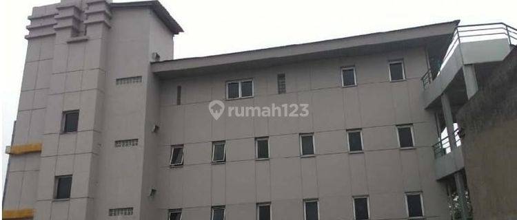 Gedung 4 Lantai di Surya Sumantri Cocok Untuk Kantor 1