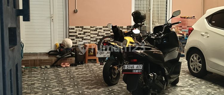 Dijual Rumah Siap Huni Semi Furnished Lokasi di Andir Bandung 1