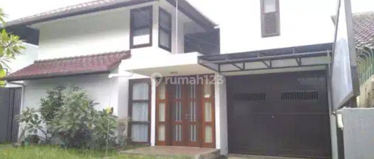 Disewakan Rumah Nyaman Siap Huni Lokasi Strategis di Terusan Sutami Bandung 1