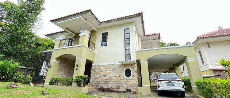 Rumah mewah 2 lantai di villa panbil batam
Harga 210jt /tahun 1