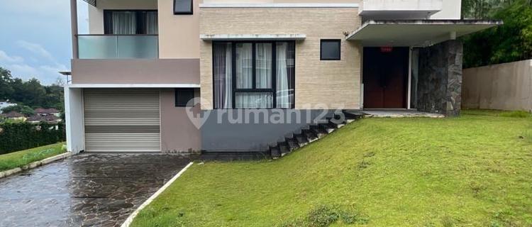 Rumah Mewah Hook 2Lantai Komplek Nagoya Valley Residence 1