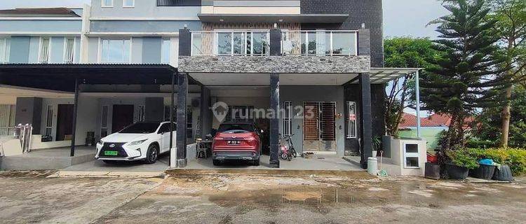 Rumah Cantik 2,5lantai Siap Huni Lucky Hill Residence Full Furnish 1