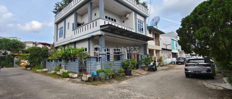 1 Unit Rumah 2,5lantai Siap Huni (hadap Timur) Orchid Garden Baloi, Batam 1