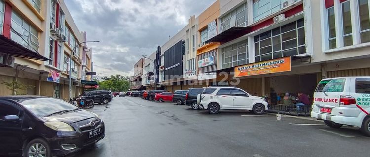 3-Story Shop House Ready for Use at KBC (King Business Centre) Near Morning Bakery, Batam Center 1