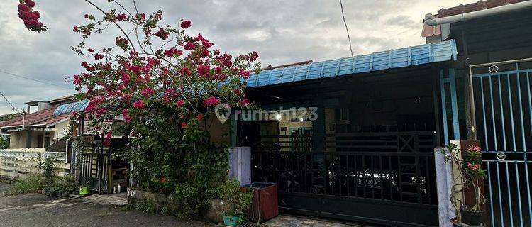 Dijual Rumah Siap Huni di Jl. Pal 5, Komp. Mitra Mas 1 1