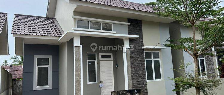 Rumah di Jl. Ampera, Pontianak 1