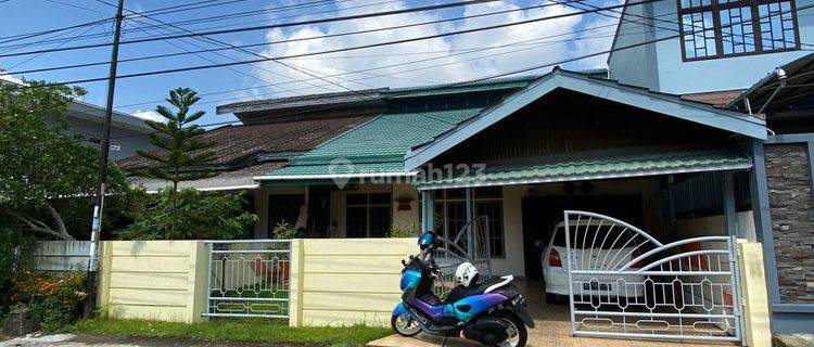 Dijual Rumah di Jl. Trunojoyo, Pontianak 1