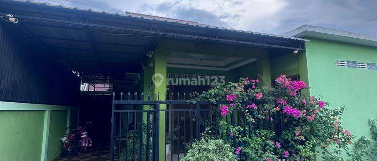 Dijual Rumah Siap Huni di Jl. Parit Pangeran, Gg. Citra Madani 1