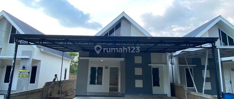 Dijual Rumah Siap Huni One Gate di Jl. Karya 1