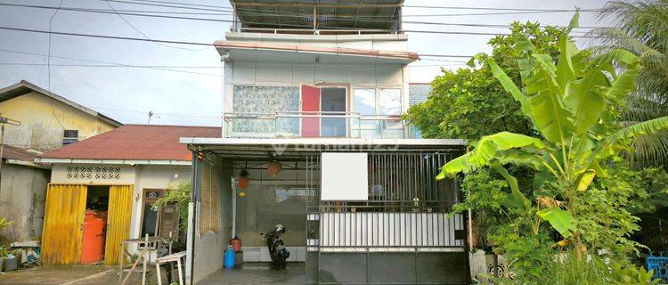 Dijual Rumah Terawat Siap Huni di Jl. Kom. Yos. Sudarso 1