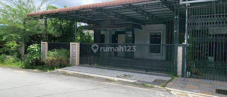 Dijual Rumah Siap Huni di Jl. Natakusuma Dr. Wahidin 1