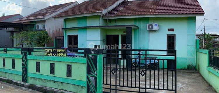 Dijual Rumah Siap Huni di Jl. Tanjung Raya 2, Navisah Residence 1