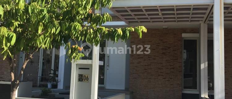 Rumah Sewa 2 Lt Siap Huni Lingkungan Cluster - di Harapan Indah  1