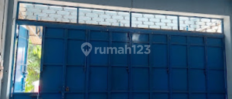 For Rent: Shop House in Pasar Lama Weleri, Suitable for Business or Office. 1