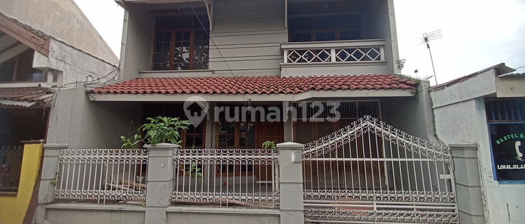 Di Sewakan Rumah Daerah Gatsu Deket Graha Padma Semarang Barat  1