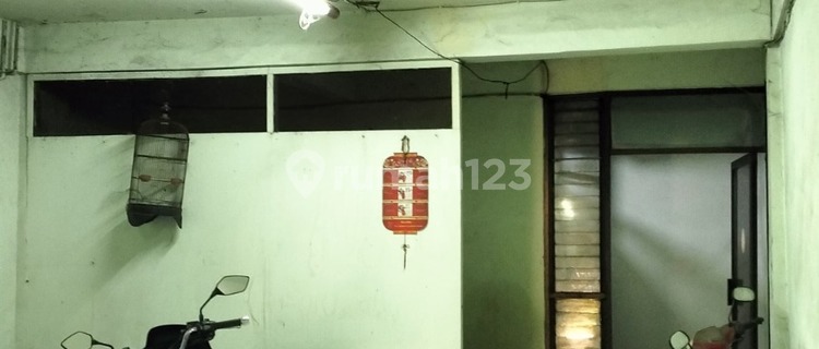 For Sale Shop House in Central Jakarta Mangga Dua 1