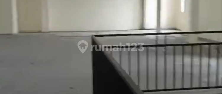 Di Sewakan Ruang Usaha Di Setiabudi Banyumanik 1