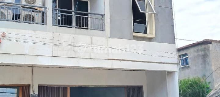 Di Sewakan Ruko di Imam Bonjol Raya Semarang Barat 1