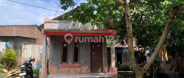 Di Jual Rumah Dg Sisa Tanah Lumayan Lebar Di Mijen Semarang Barat  1