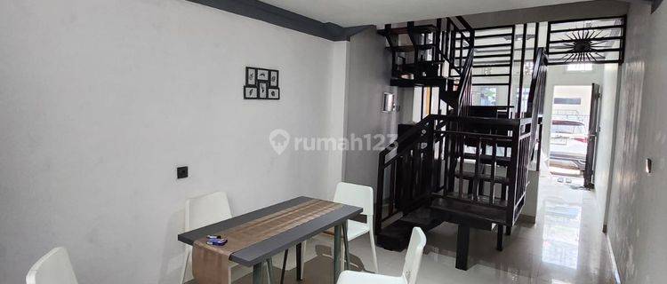 Rumah Bagus Muara Karang 3 Lantai, Lp231097agus 1