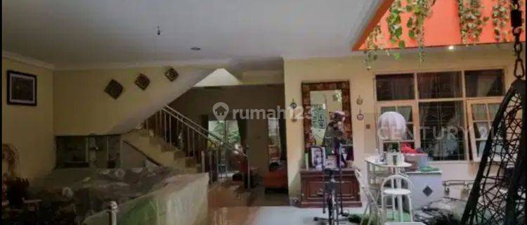 Rumah Cantik DiSewa  Di Utan Kayu Jakarta Timur  1